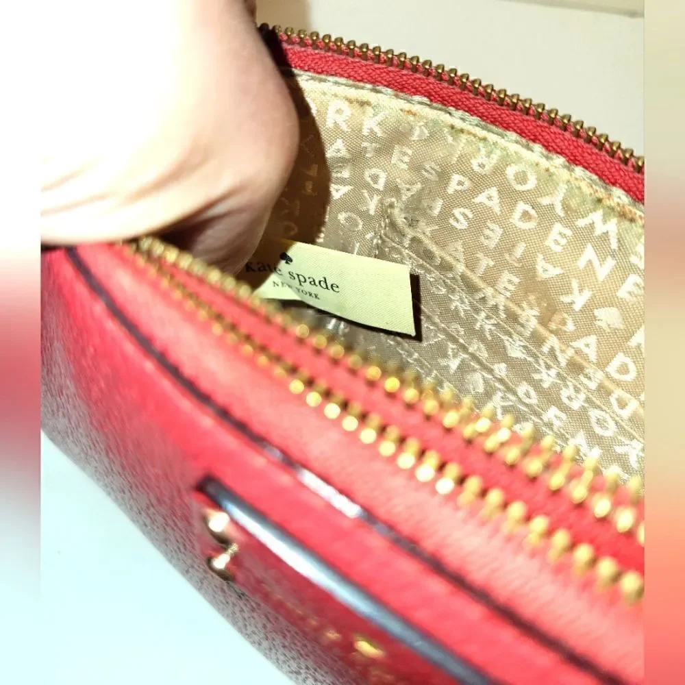 Kate Spade New York Red Leather Wristlet Wallet/Bag Great Condition! Ret.$145